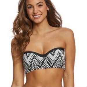 NWT Athena Mystique‎ Underwire Mid-Kini Bikini Top